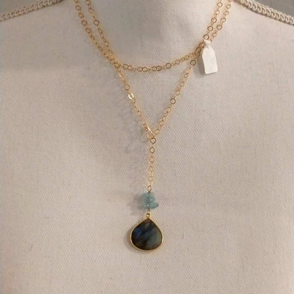 Gorgeous laboradite and aquamarine long gold necklace NWT!